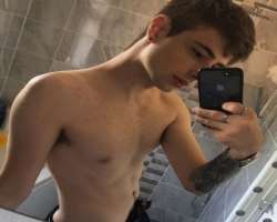 He is a tattoo-lover and has a big tattoo in one of his wrists.